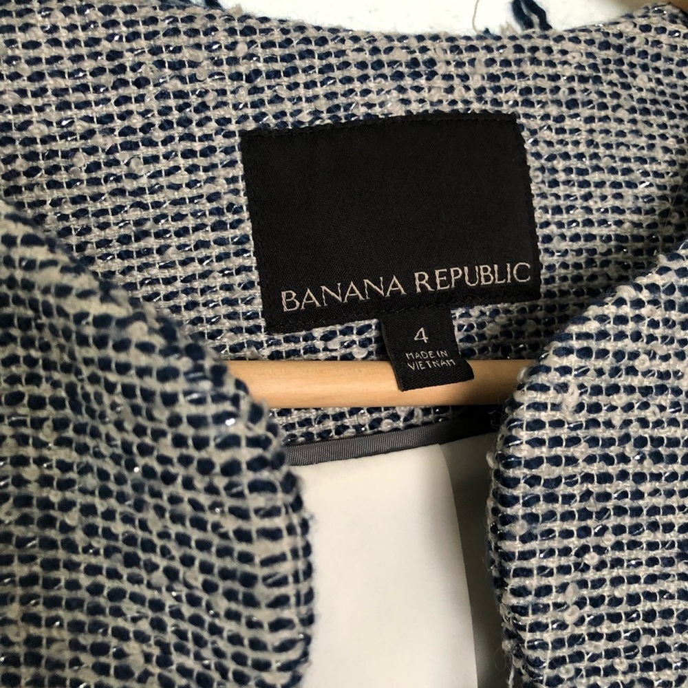 Banana Republic Tweed Scallop Jacket - Picture 5 of 6
